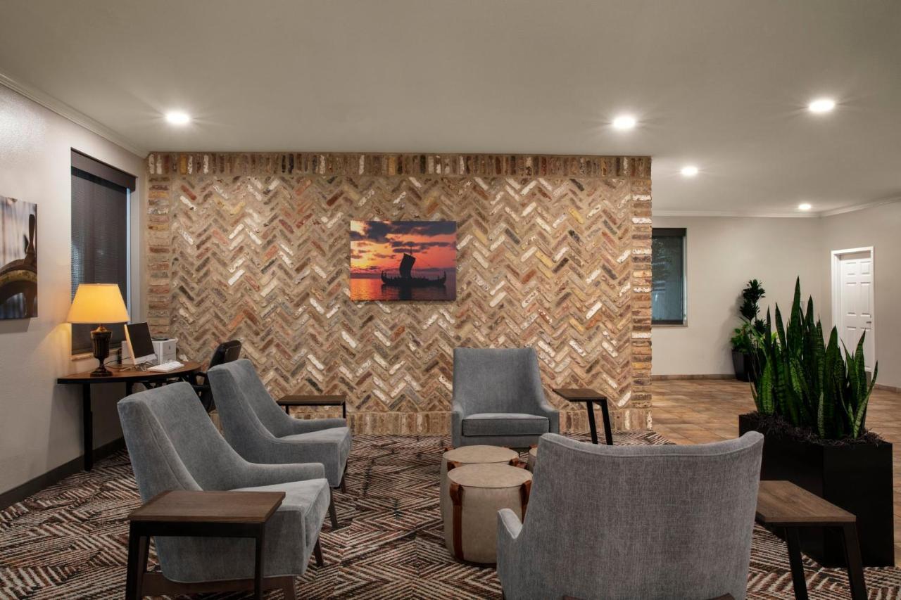 Candlewood Suites Mobile-Downtown By Ihg Extérieur photo